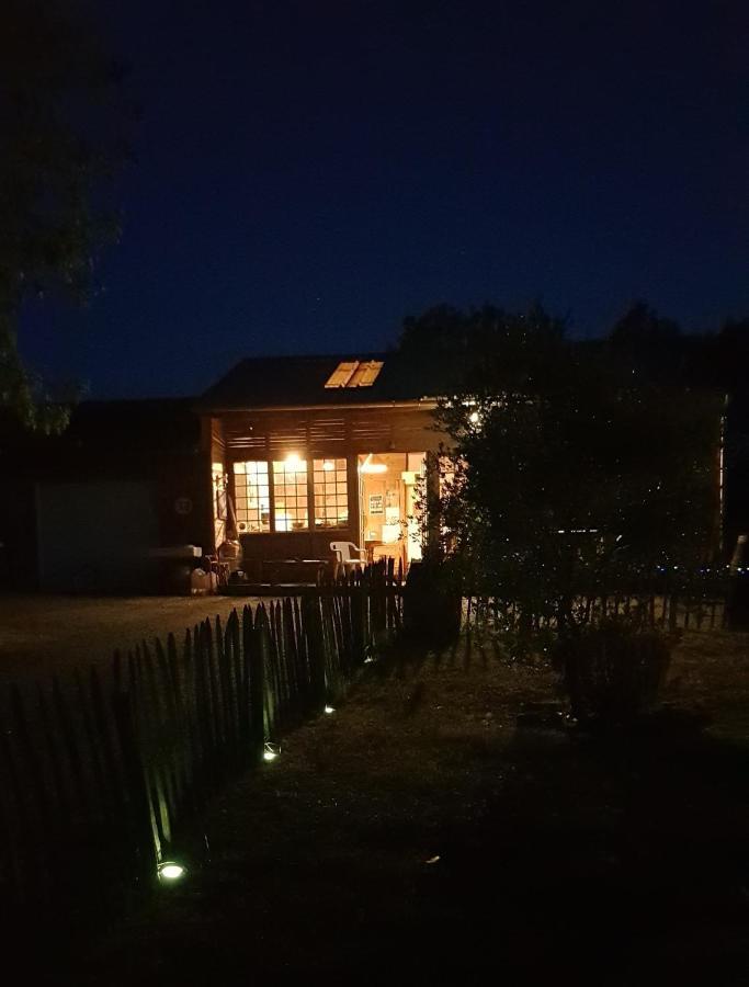 Camping La Petite Houmee Curzay-sur-Vonne エクステリア 写真