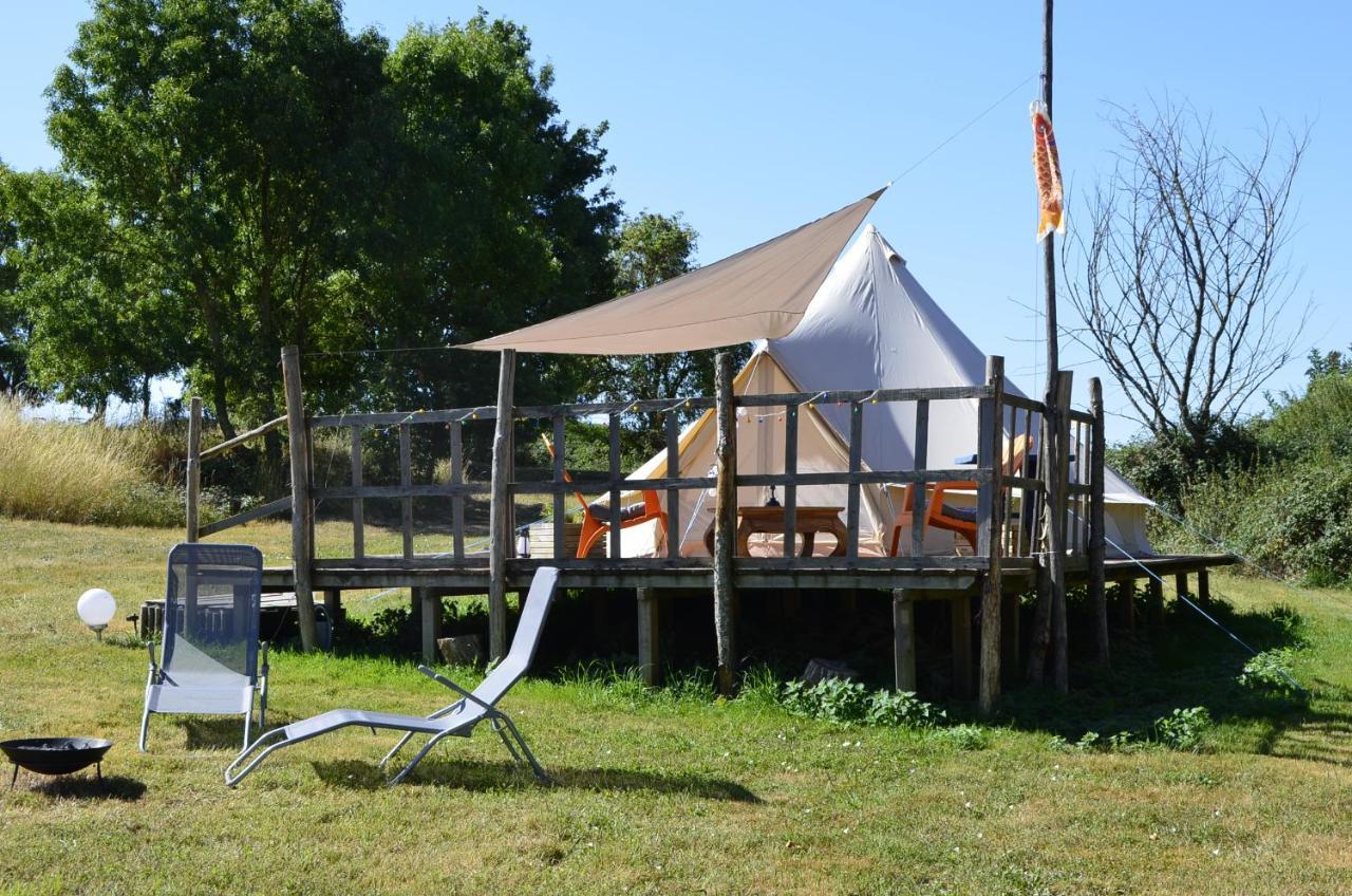 Camping La Petite Houmee Curzay-sur-Vonne エクステリア 写真